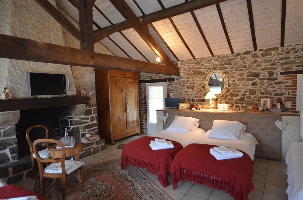 L'Arbre D'Alais Bed and Breakfast Saint-Fulgent Exteriör bild